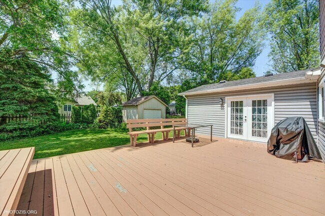 Building Photo - 950 Belmar Ln