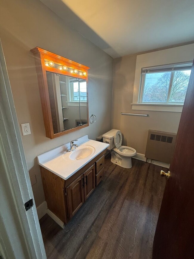 Building Photo - 1209 St Marys Ave