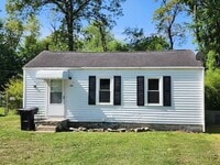 Building Photo - 314 Oakwood Rd