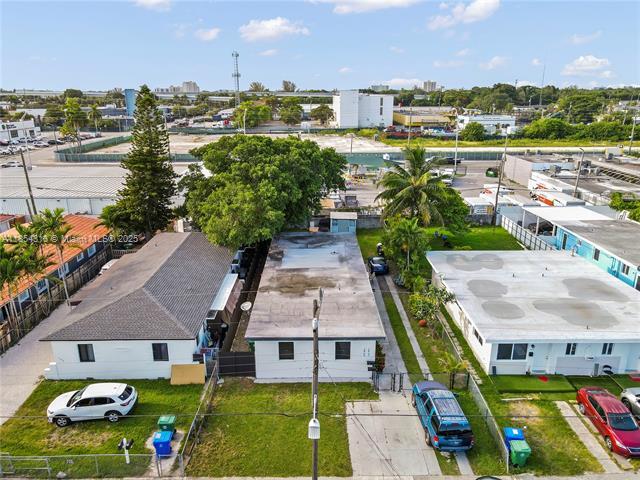 Building Photo - 2465 NW 35th St