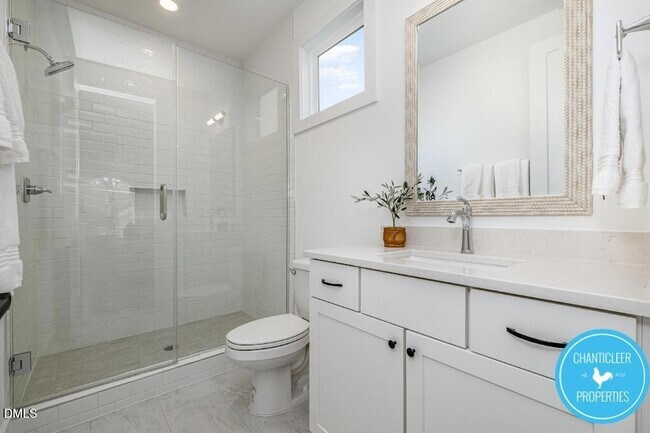 Building Photo - 1407 Sedgefield St