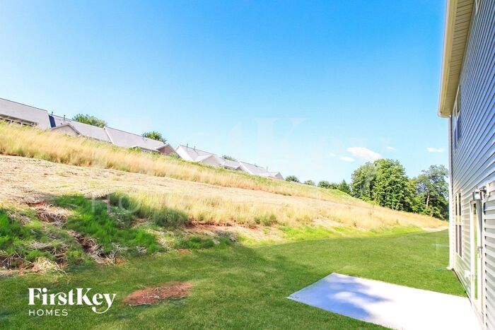 Building Photo - 5704 Beaver Pond Tl