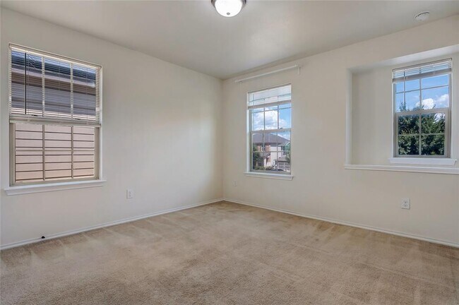 Building Photo - 11000 Kirkoswald Rd