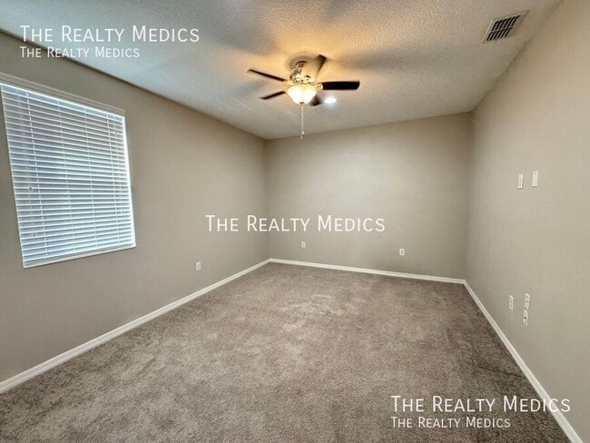 Building Photo - 5107 Appenine Loop W