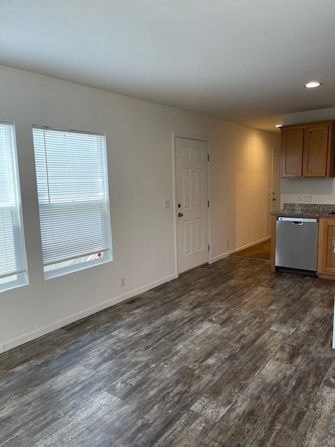 Building Photo - 3750 Santa Rosa Ave
