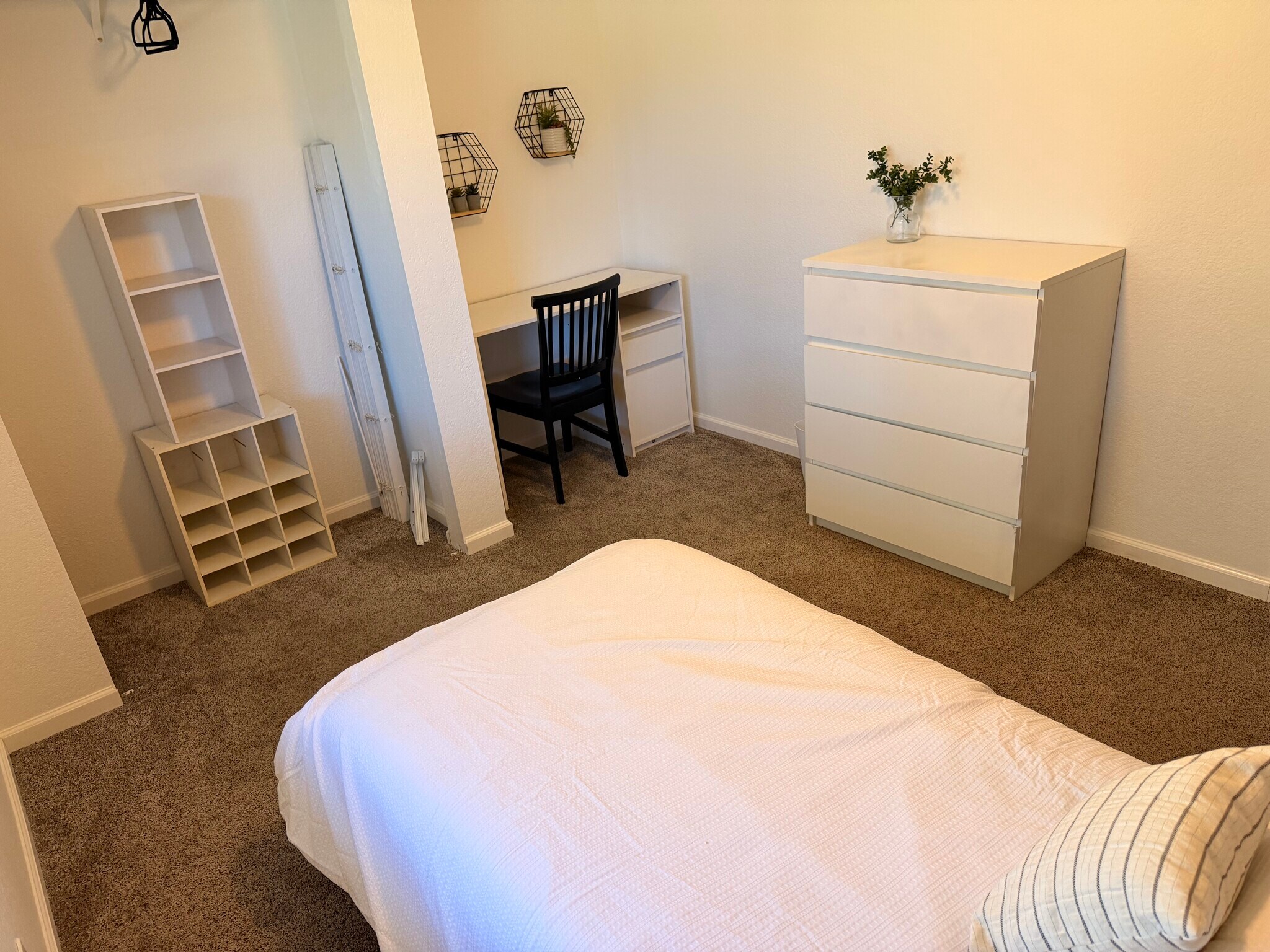 Bedroom 3 - 3075 Forest Hills Dr
