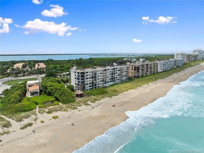 Building Photo - 10310 S Ocean Dr