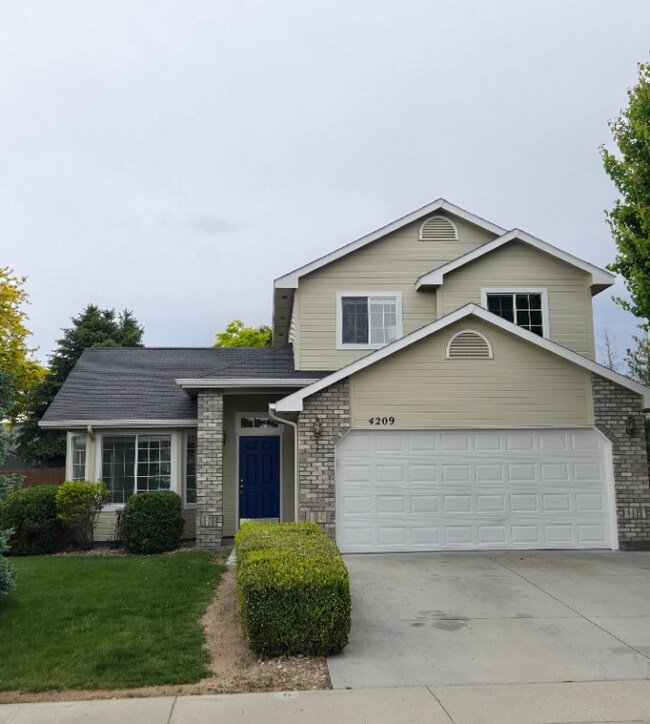 Primary Photo - 4209 E Lanager Ct