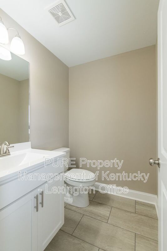 Building Photo - 1058 Judah Bear Blvd