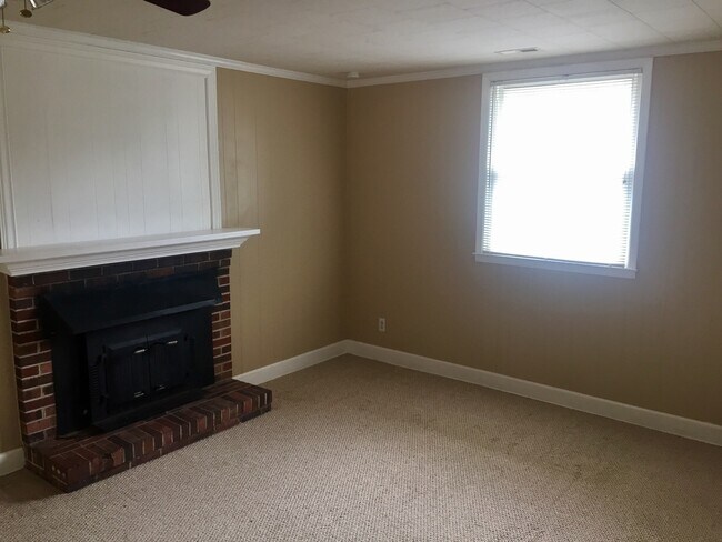 Building Photo - 5321 Ridgewood Heights Dr