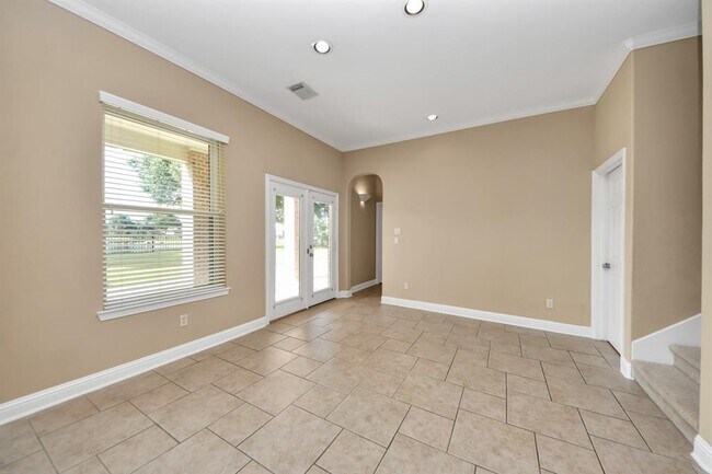 Building Photo - 7011 Monarch Lake Ln