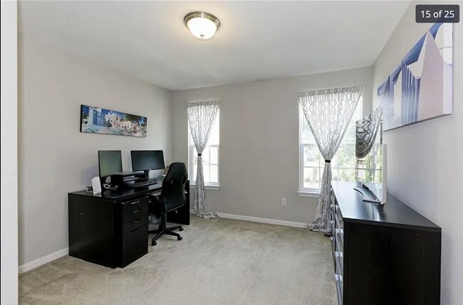 Building Photo - 3 Bed 3 Bath- Wexford Pa