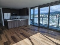 Building Photo - 1515 Liona St