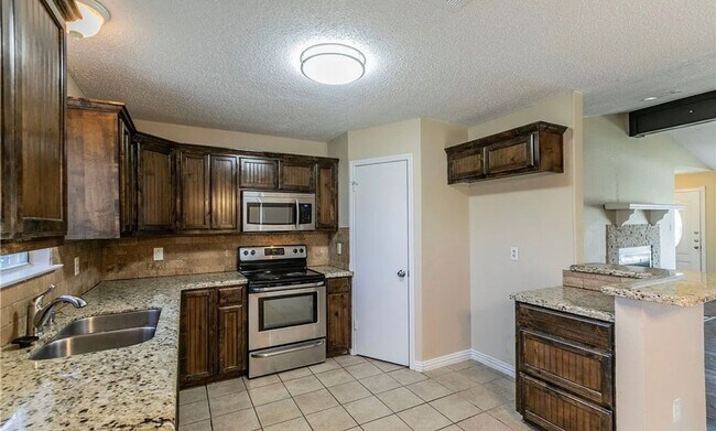 Building Photo - 802 Antelope Trail