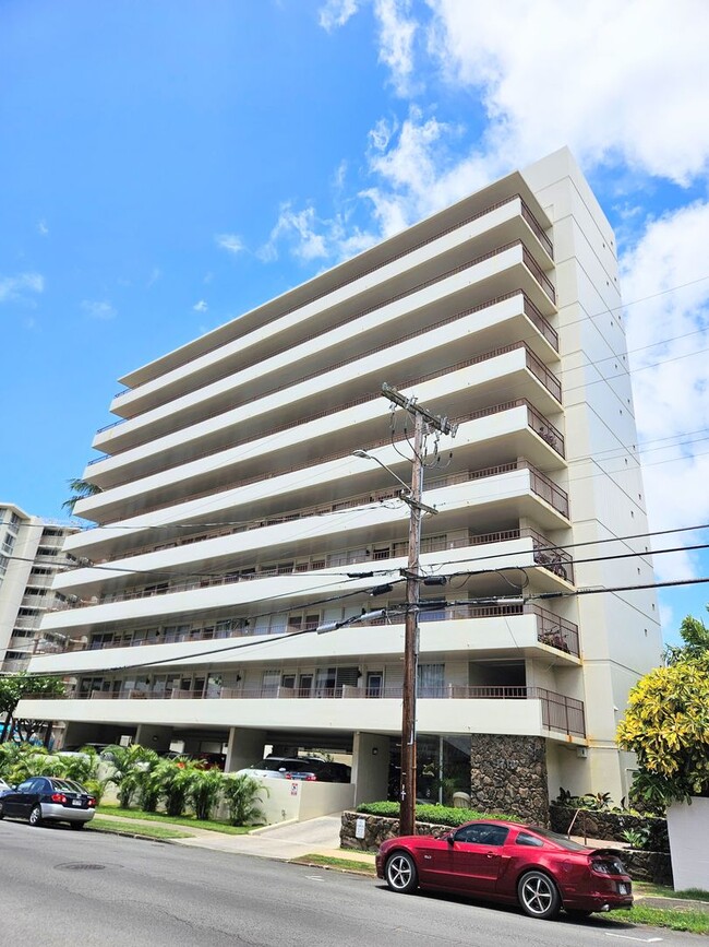 Building Photo - Makiki Punahou Hale Oahua Unfurnished 1 Bedroom 1 Bathroom Condominium