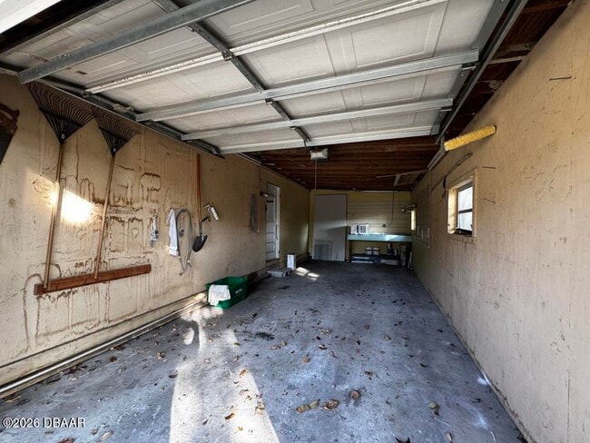 Building Photo - 607 Herbert St