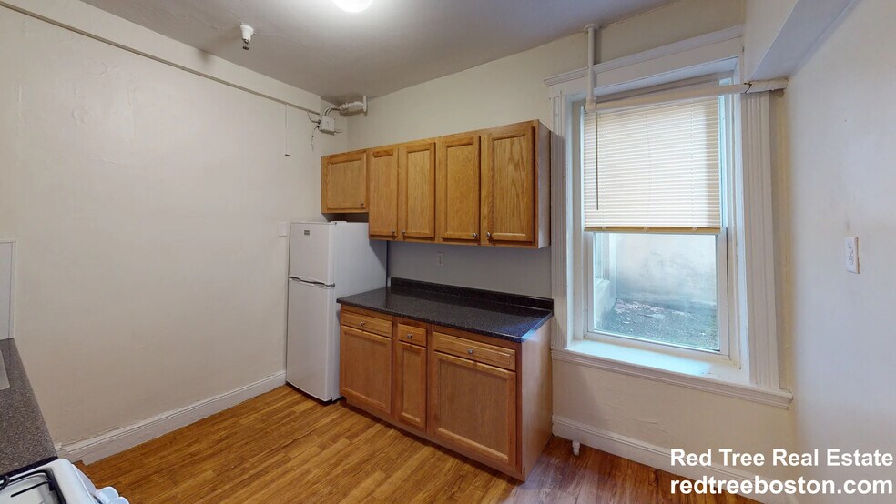 Building Photo - 1810 Commonwealth Ave