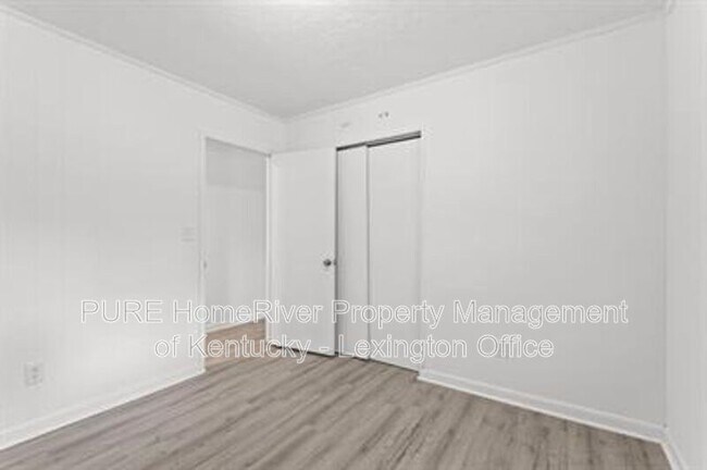 Building Photo - 1187 Venetian Way