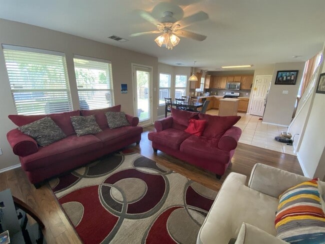 Building Photo - 11100 Shallow Water Rd