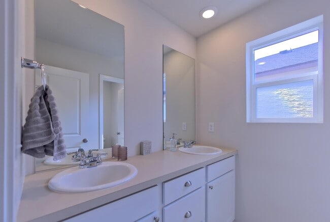 Building Photo - 24378 E Harrier Ln