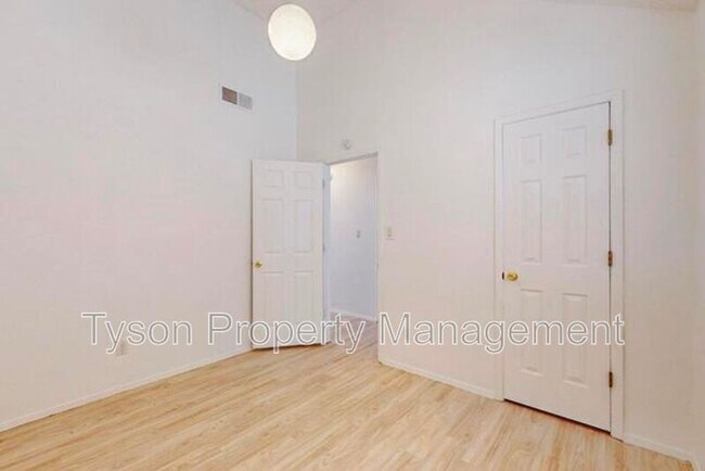 Building Photo - 7301 Keel Ave NW