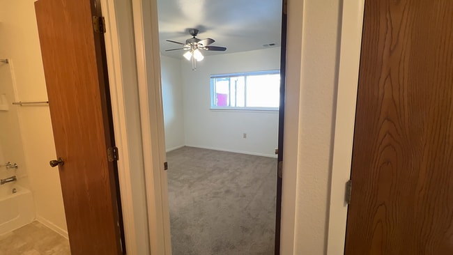 Building Photo - 1143 Tallent Ct