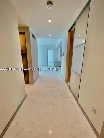 Building Photo - 16901 Collins Ave