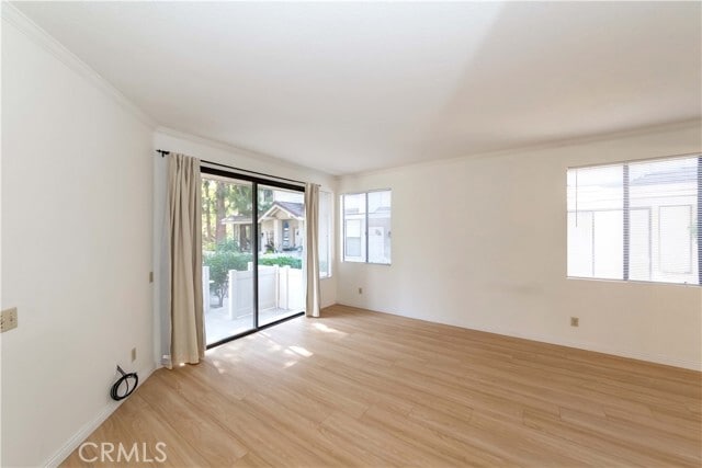 Building Photo - 2577 Plaza del Amo