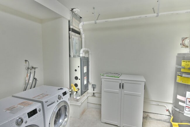 Building Photo - 4bd/3ba Mukileto House