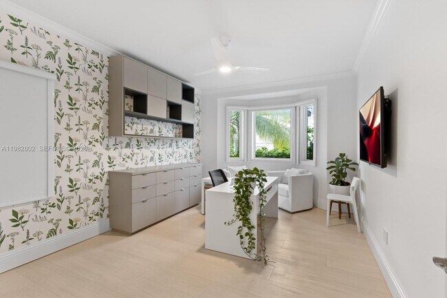 Building Photo - 5 Coconut Ln