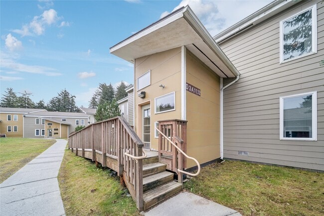 Building Photo - 2610 Mill Bay Rd