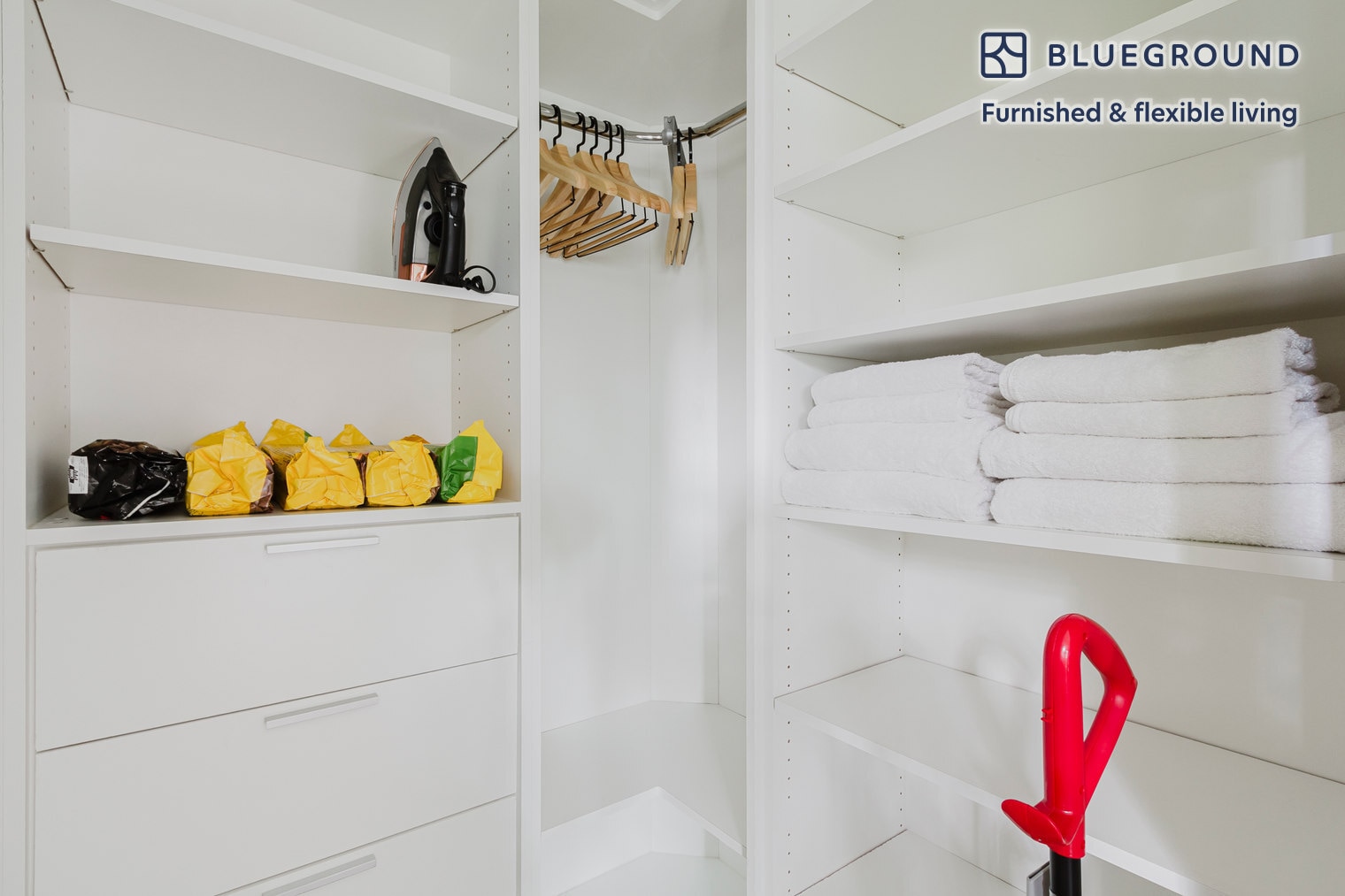 Building Photo - 251 Middlefield Rd