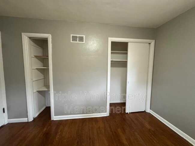 Building Photo - 8000 Noel Ct