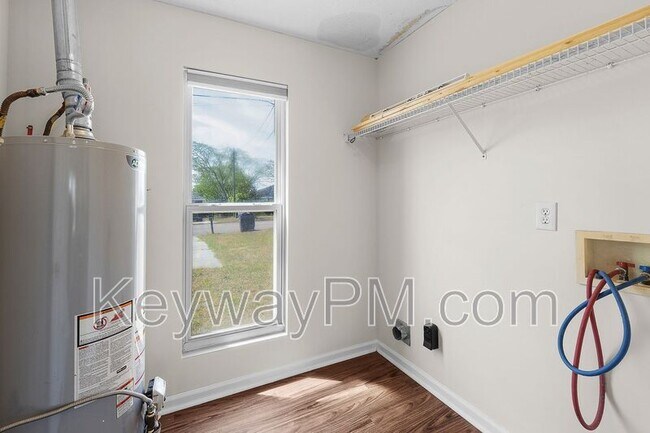 Building Photo - 3803 Winchester Ct