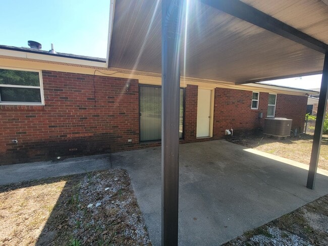 Building Photo - 2803 Ptarmigan Rd