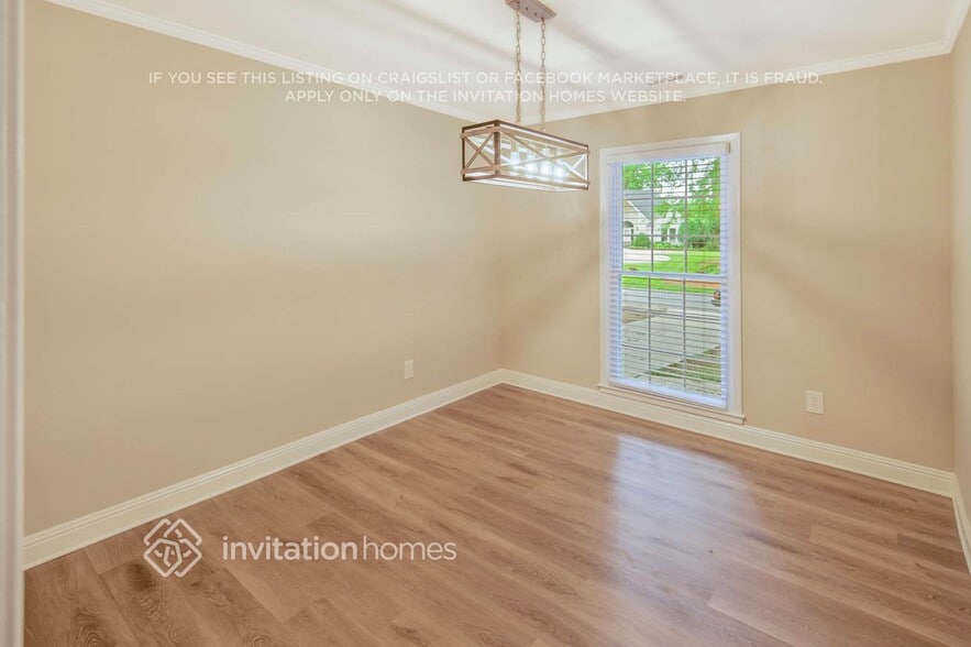 Building Photo - 214 Armstrong Dr