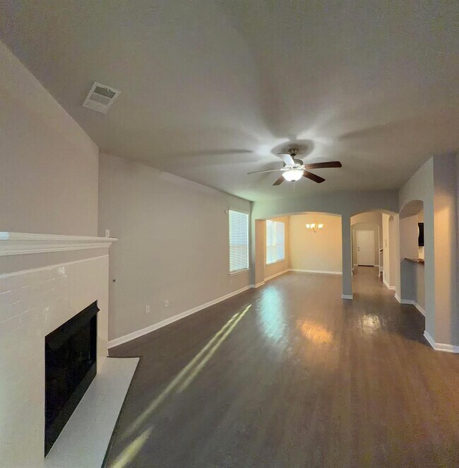 Building Photo - 1841 Basin Trl