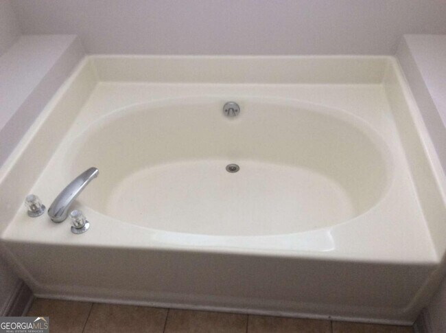 Building Photo - 2882 Silver Maple Ct