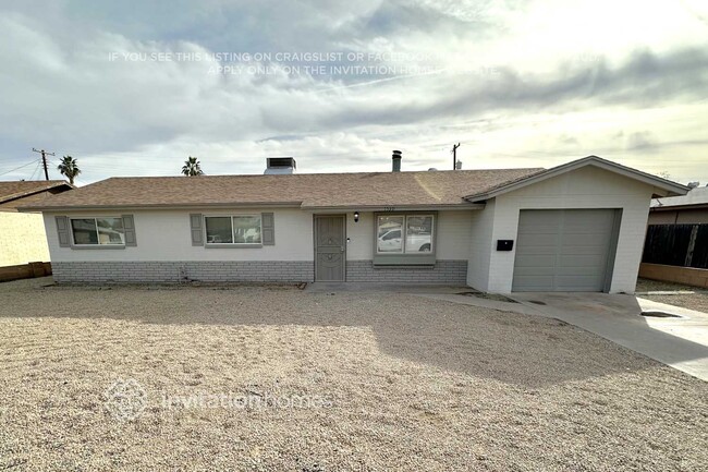 Building Photo - 1539 W 7th St