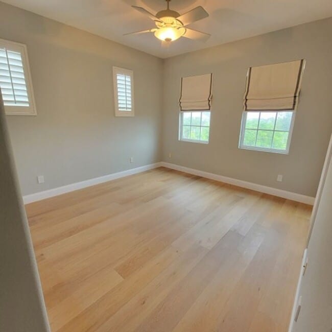 Building Photo - 3bd/2.5ba House In Bressi Ranch!