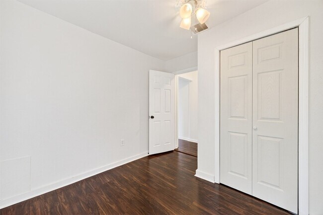 Building Photo - 6603 Conley St