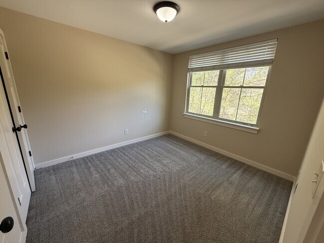 Building Photo - 20478 Castle Rdg Rd