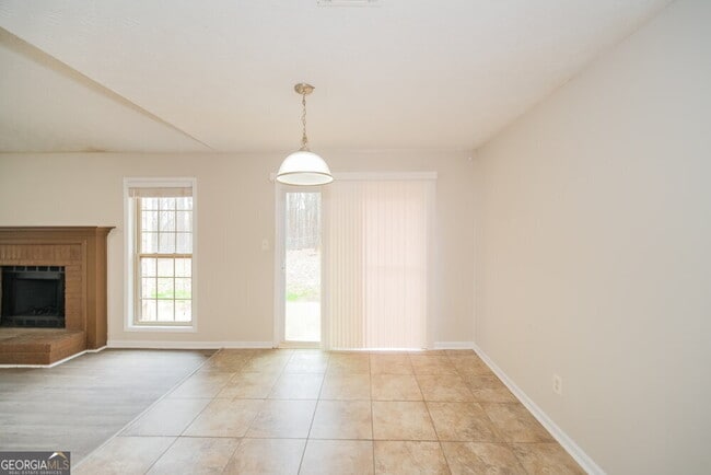 Building Photo - 239 Northbridge Dr