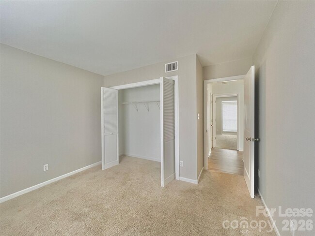 Building Photo - 11187 Harrowfield Rd