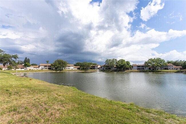 Building Photo - 3840 Staysail Ln
