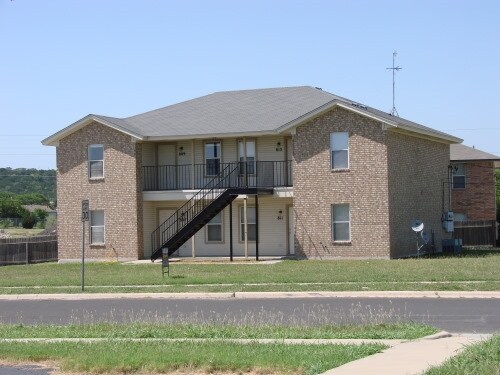Building Photo - Walt Morgan 4-Plexes