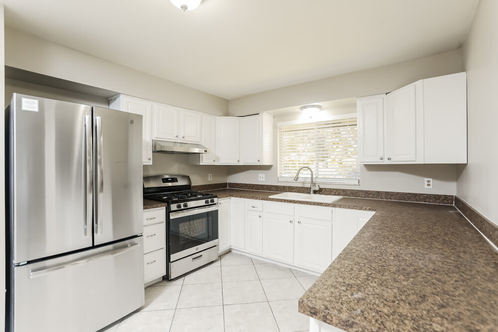 Building Photo - 208 12 League Cir