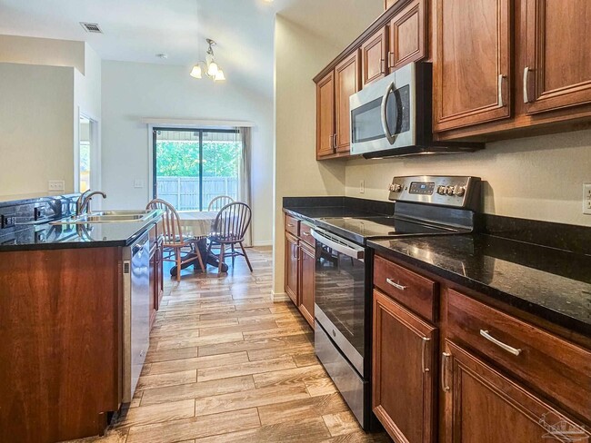 Building Photo - 9743 Brookstone Way
