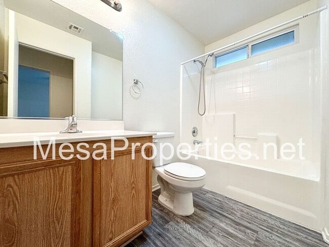 Building Photo - 14744 Delicious St