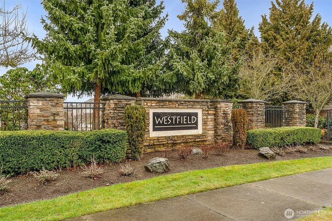 Building Photo - 13518 40th Ave SE